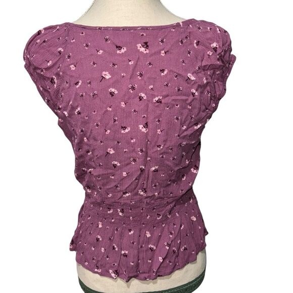 Moral Fiber Mauve Floral Short Sleeve V Neck Button Down Peplum Blouse size L - Picture 5 of 11